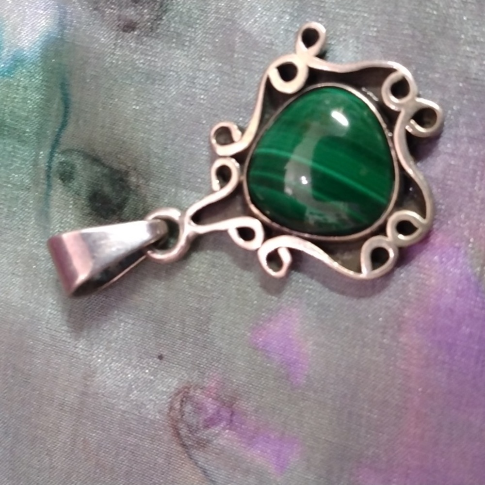 Sterling silver and malachite pendant